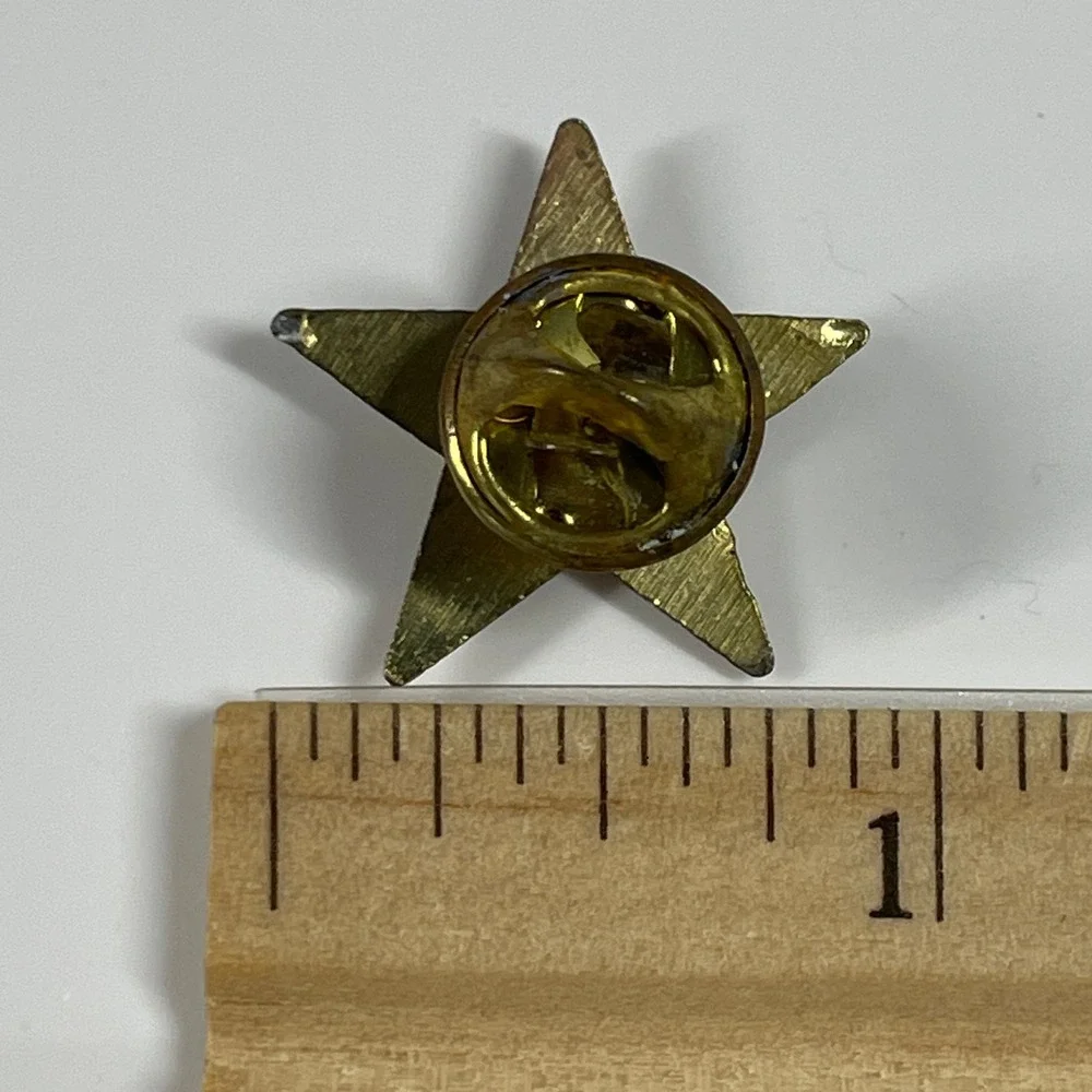 Vintage Gold Star Lapel Pin Unisex Small Textured Five Point Hat Tie Tack